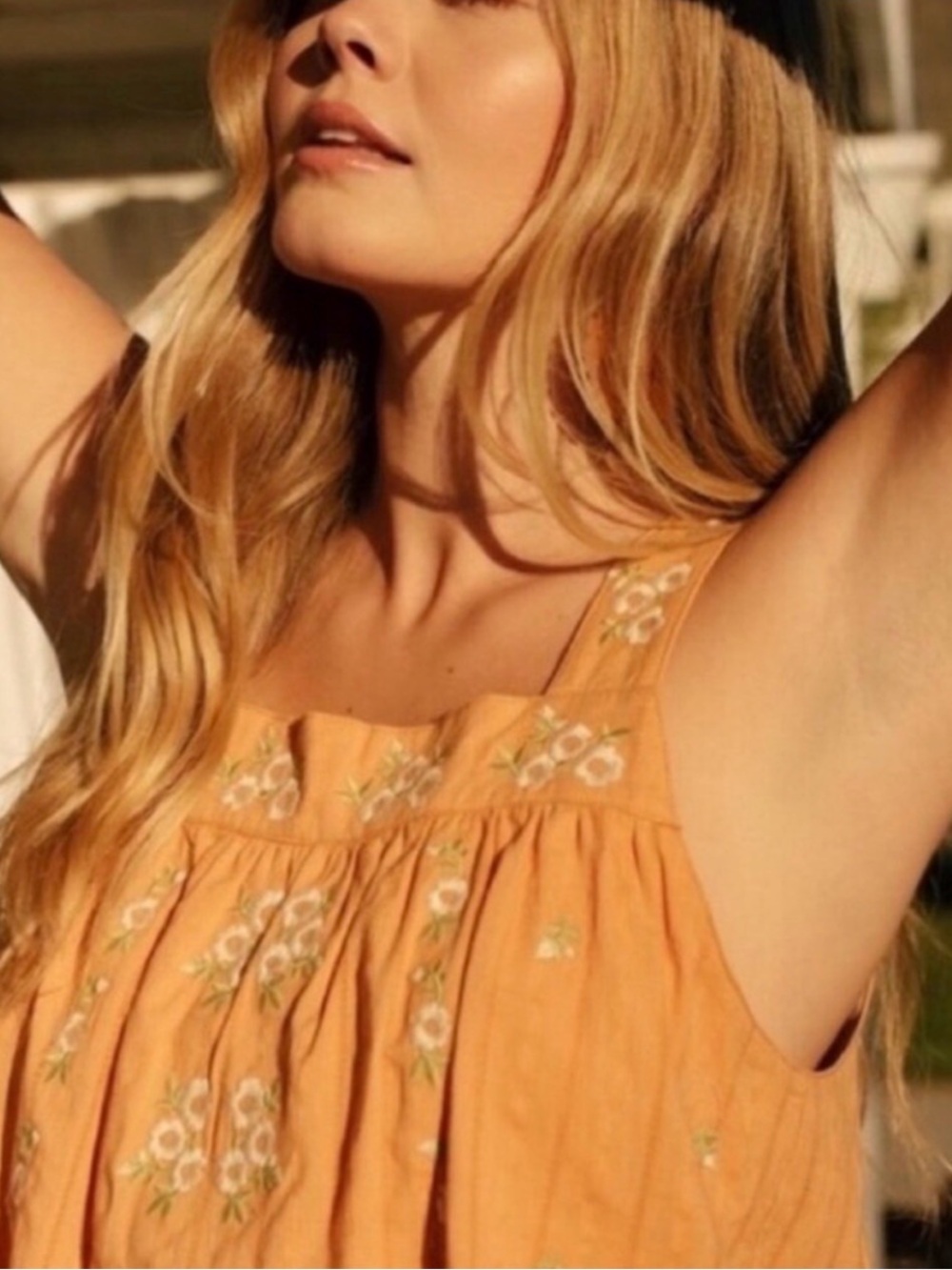 Embroidered Peach Sleeveless Tank Top - Picture 2 of 6